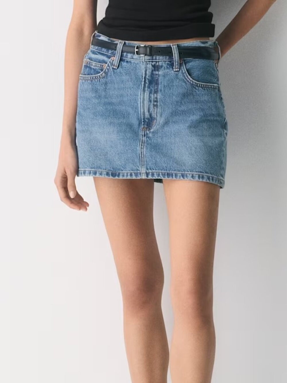 Artizia Denim Forum The ‘90s Ricci Micro Denim Skirt Size 32